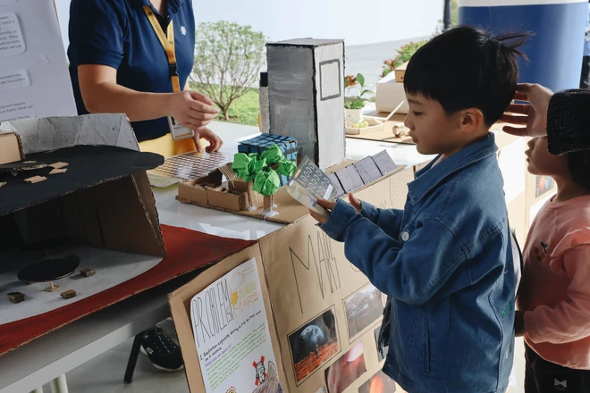 Sự kiện khám phá vũ trụ lớn nhất năm tại Việt Nam: Chưa bao giờ học sinh lại "chạm tới bầu trời" dễ dàng đến vậy!